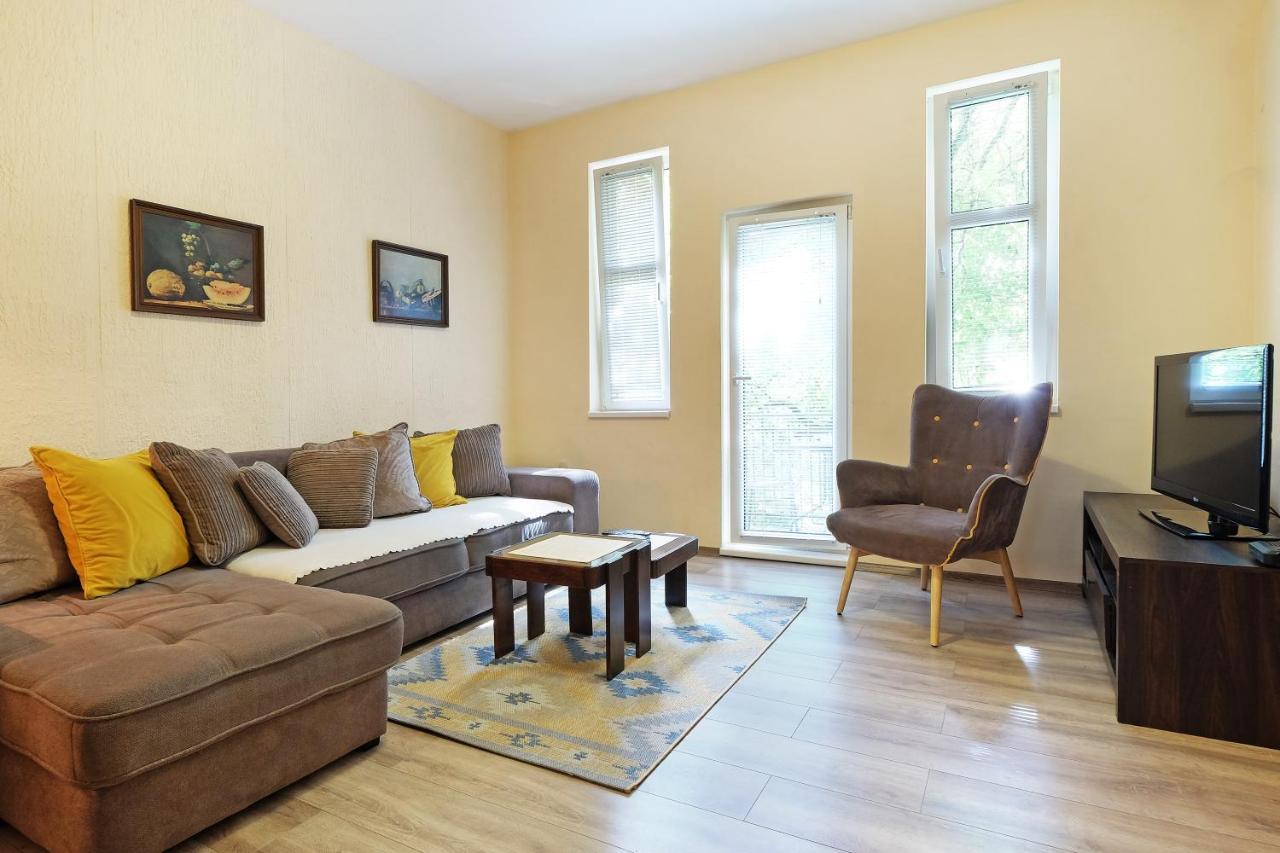 בלגרד Apartment Paradise Sunny Home מראה חיצוני תמונה